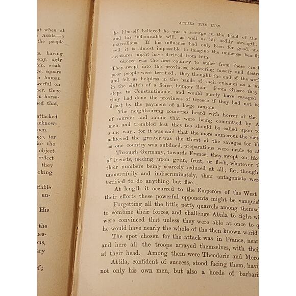 Living Pages From Many Ages By Mary Hield Illustrated Character Traits Vintage - Picture 7 of 14